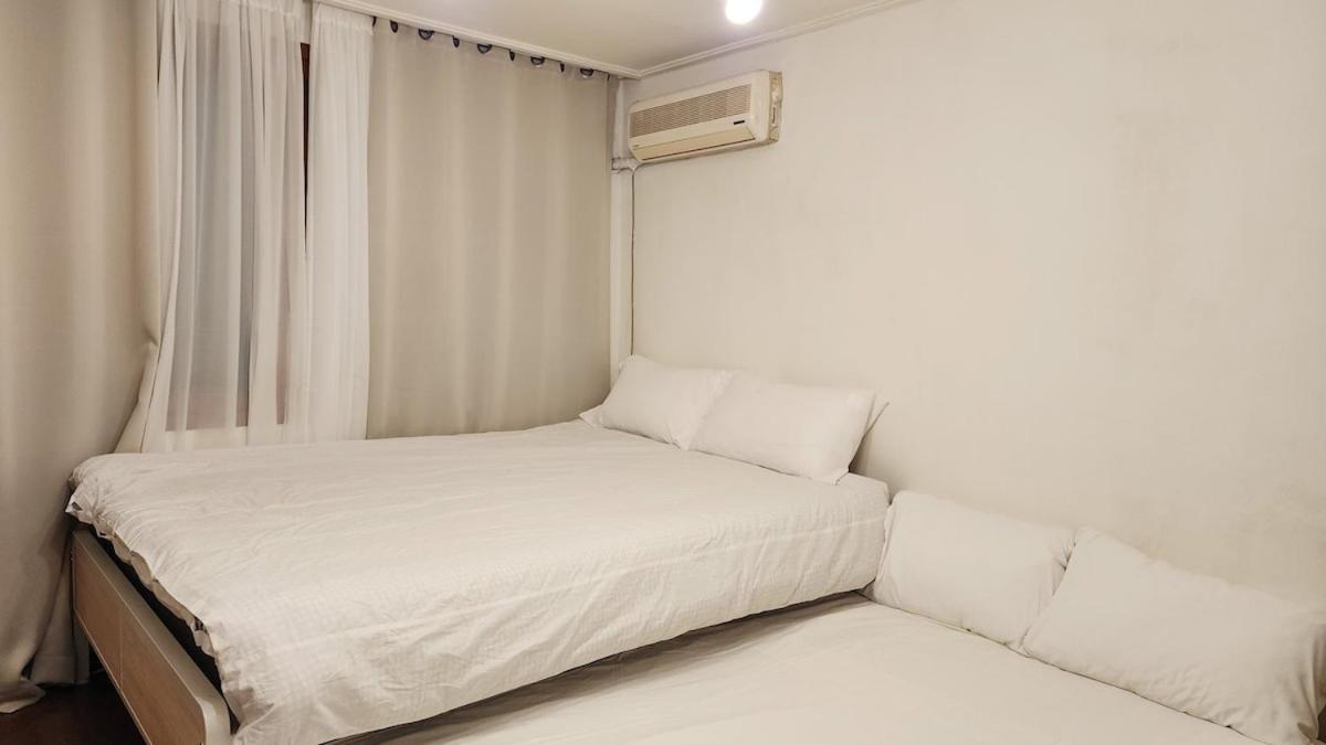 K-6 Hongdae Yeontral Park Apartment *