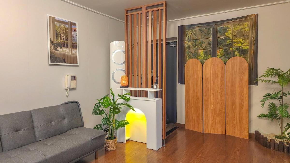 K-6 Hongdae Yeontral Park Apartment Seoul