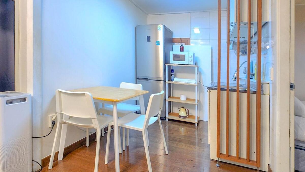 K-6 Hongdae Yeontral Park Apartment