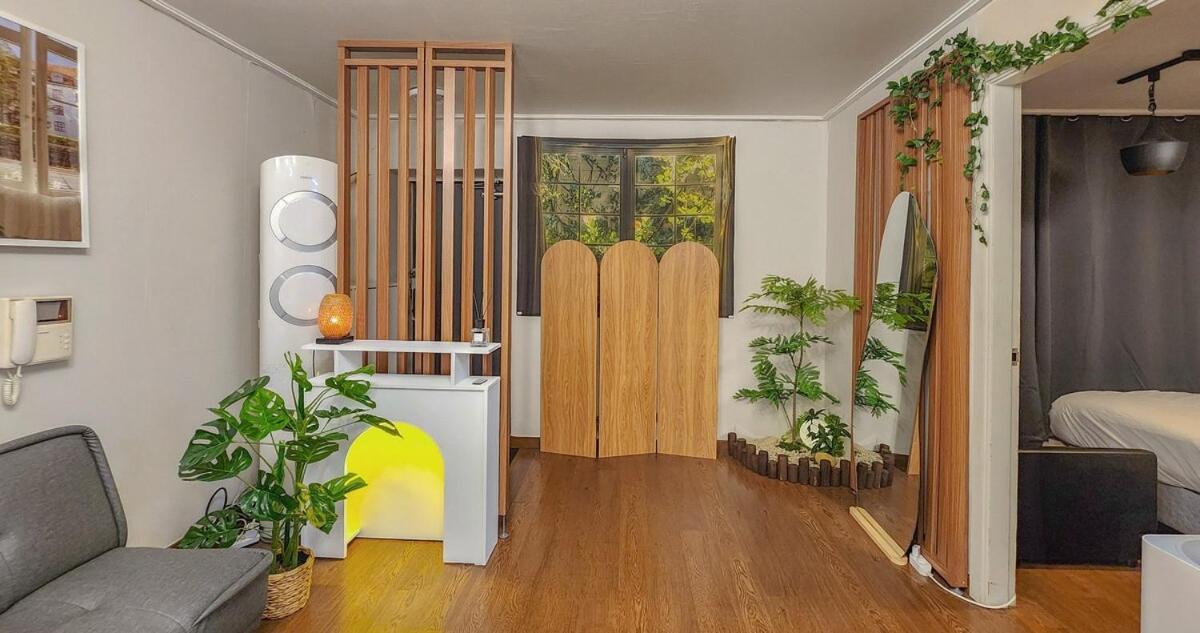 K-6 Hongdae Yeontral Park Apartment